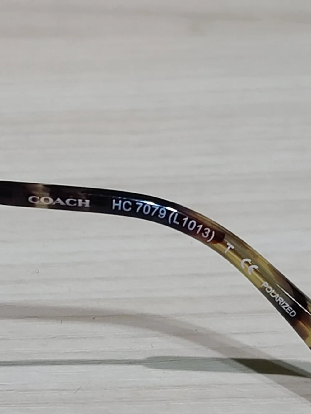 Coach HC7079 L1013 Aviator Sunglasses / Light Gold New